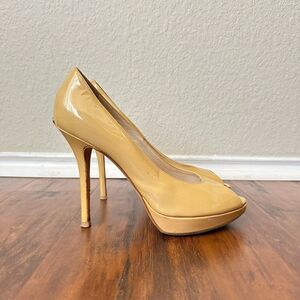 CHRISTIAN DIOR Miss Dior Pump Heels 10.5 CM in Beige Clair *FLAW*
